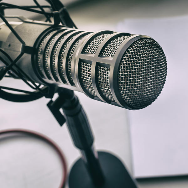 LR Communications